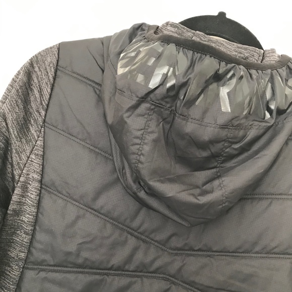 NWOT Under Armour Jacket - Picture 3 of 5